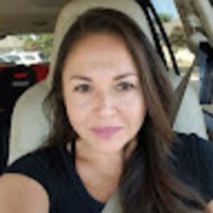 Meet your Posher, Stacy